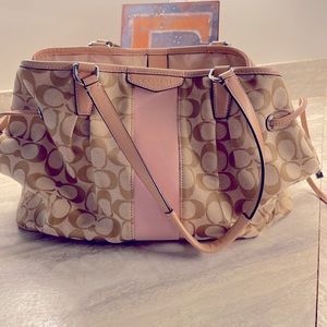 SOLD***Authentic Coach Purse